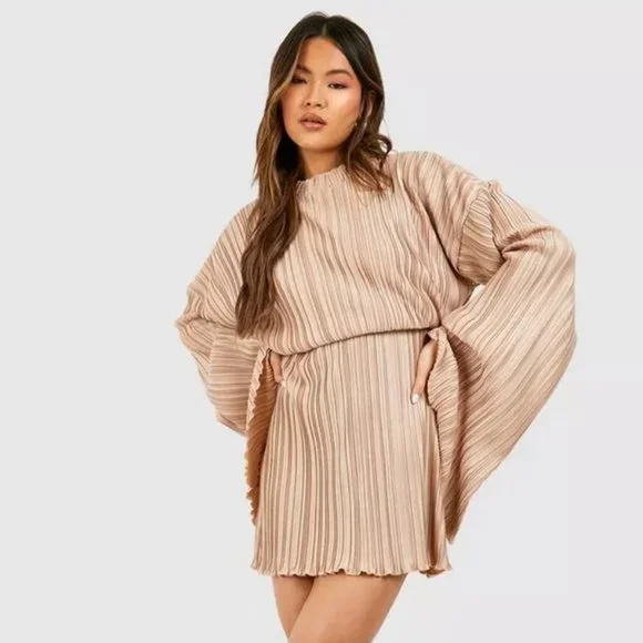 slim fit dress slacks Plisse Sleeve Maxi Dress